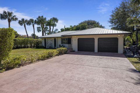 2512 Lone Pine Road Palm Beach Gardens FL 33410