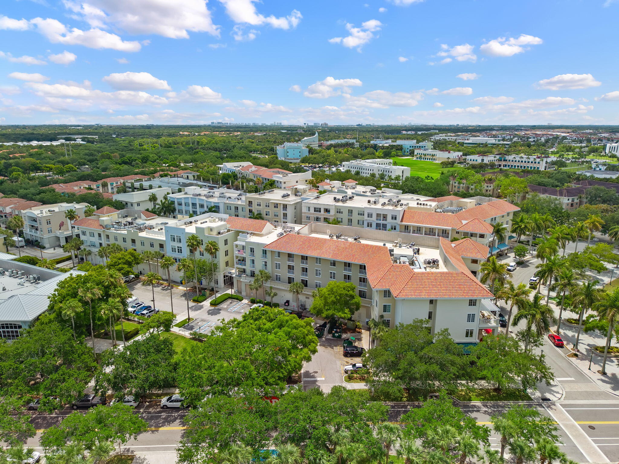 VILLAGE AT ABACOA CONDO - Residential