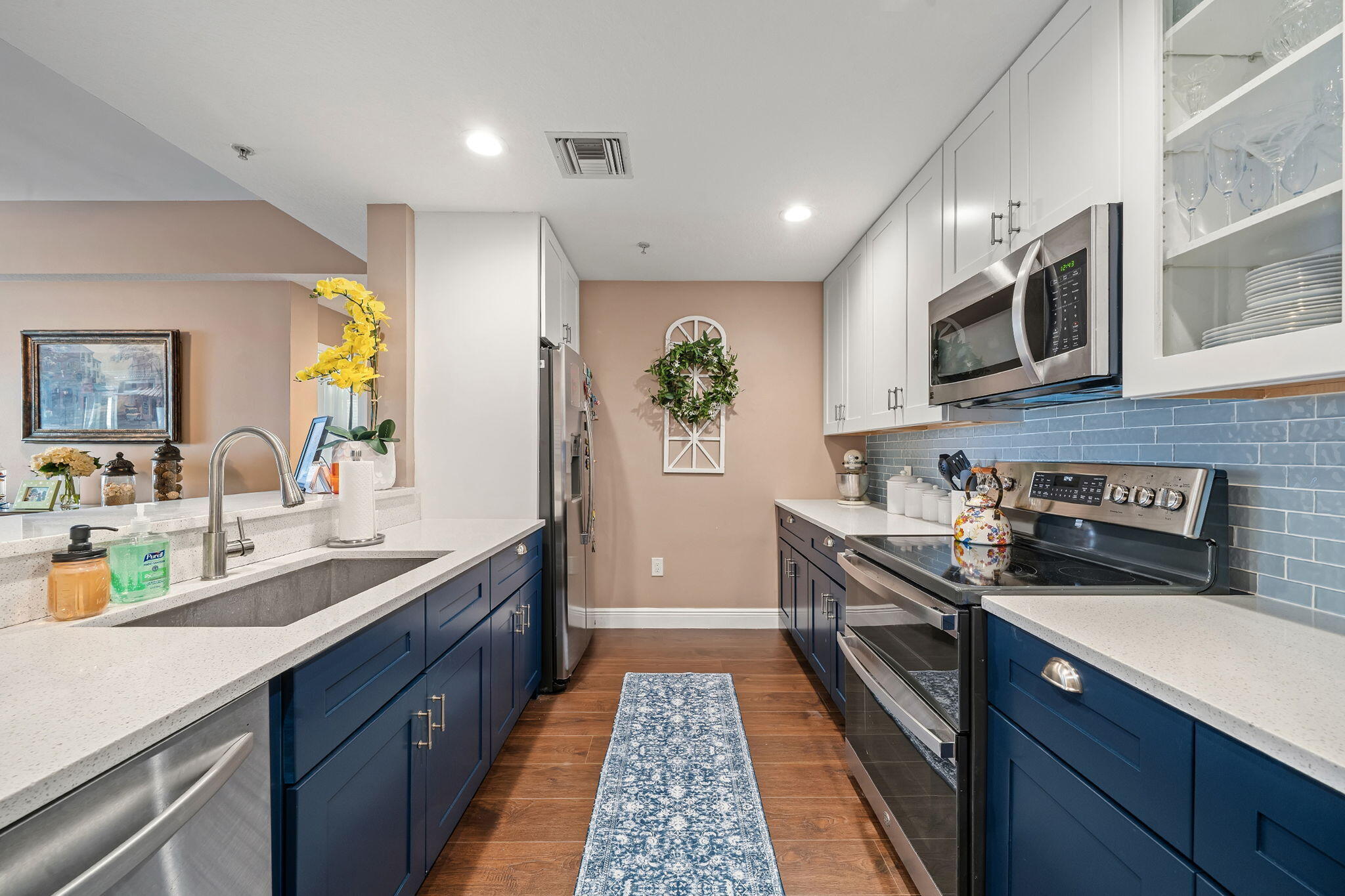 VILLAGE AT ABACOA CONDO - Residential