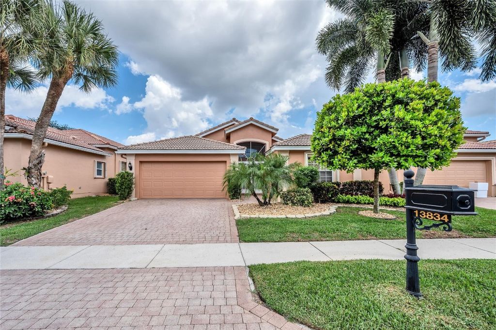 Photo of 13834 Via Nadina, Delray Beach, FL 33446 (MLS # F10399699)