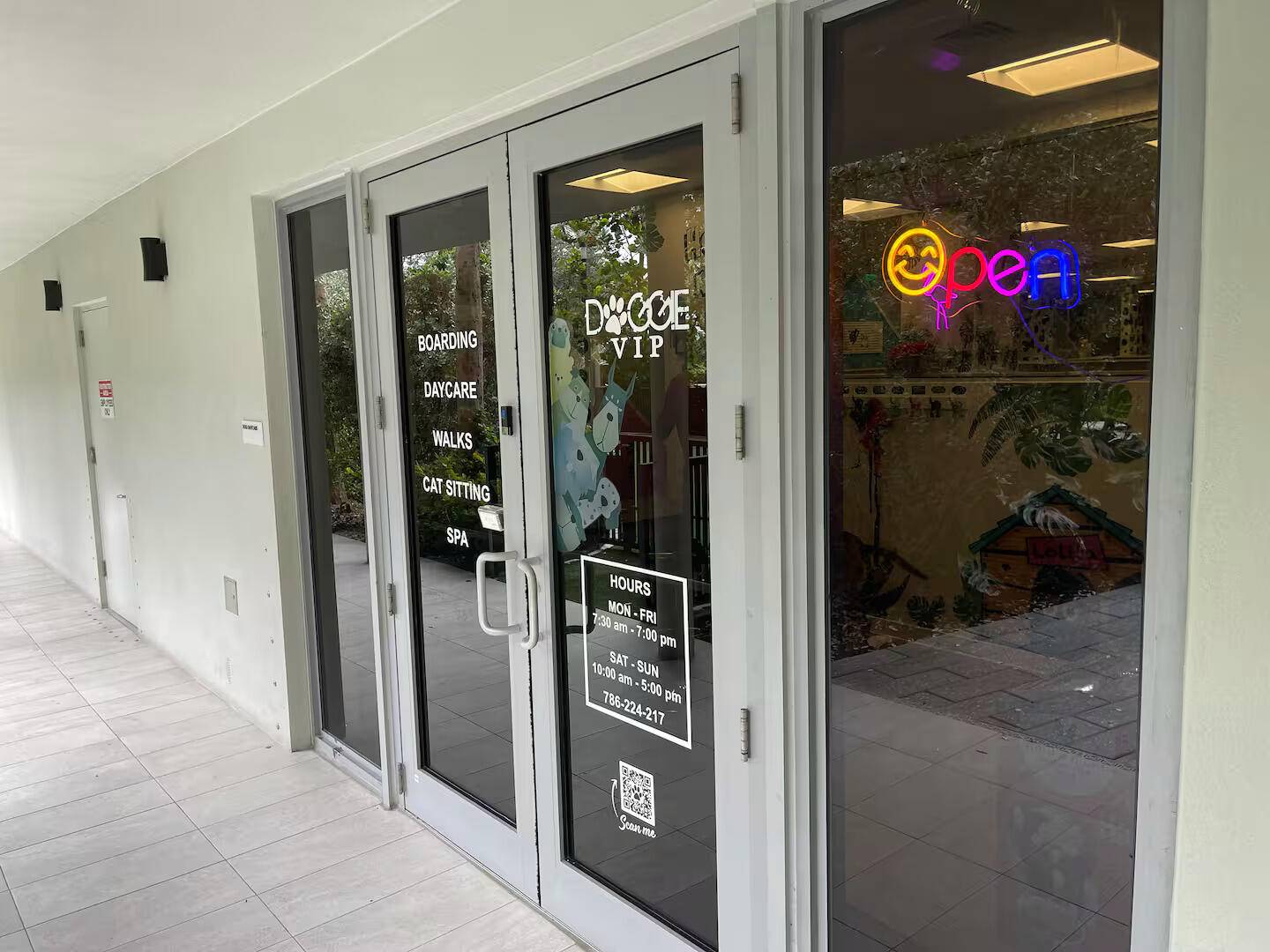 FLAMINGO SOUTH BEACH I CONDO - Residential