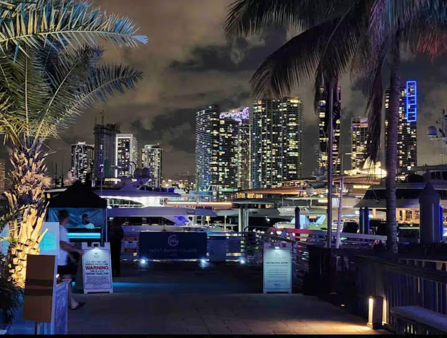 FLAMINGO SOUTH BEACH I CONDO - Residential