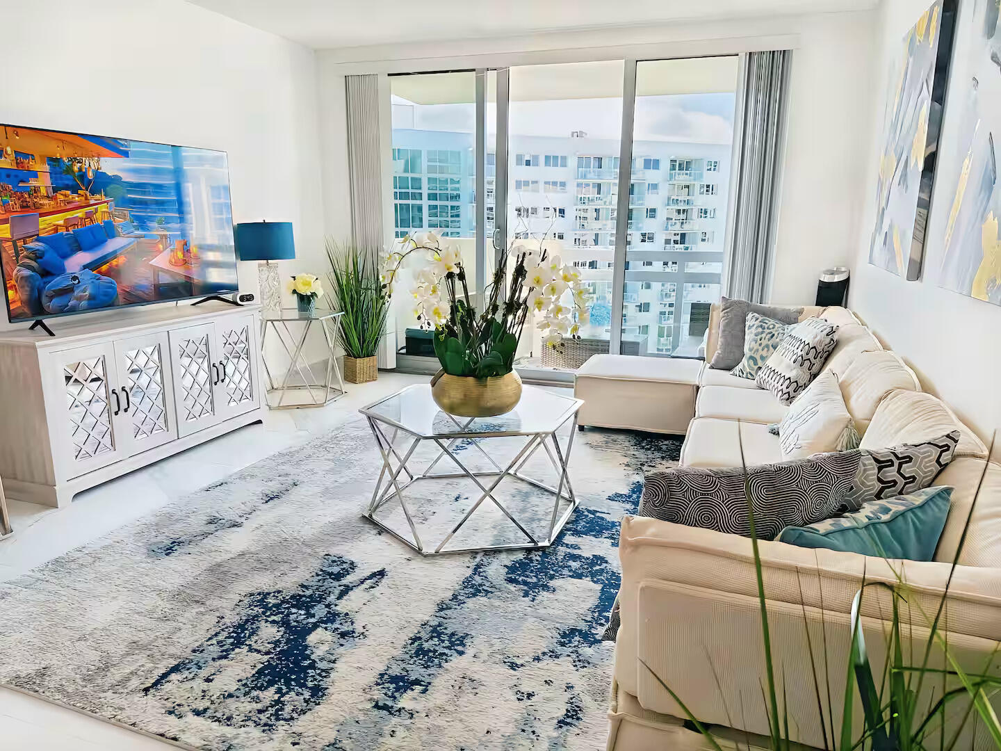 FLAMINGO SOUTH BEACH I CONDO - Residential