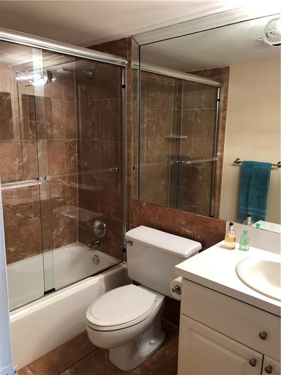 Jamaica House - Residential