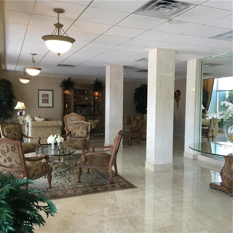 Jamaica House - Residential