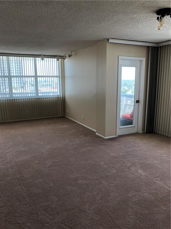 Jamaica House - Residential