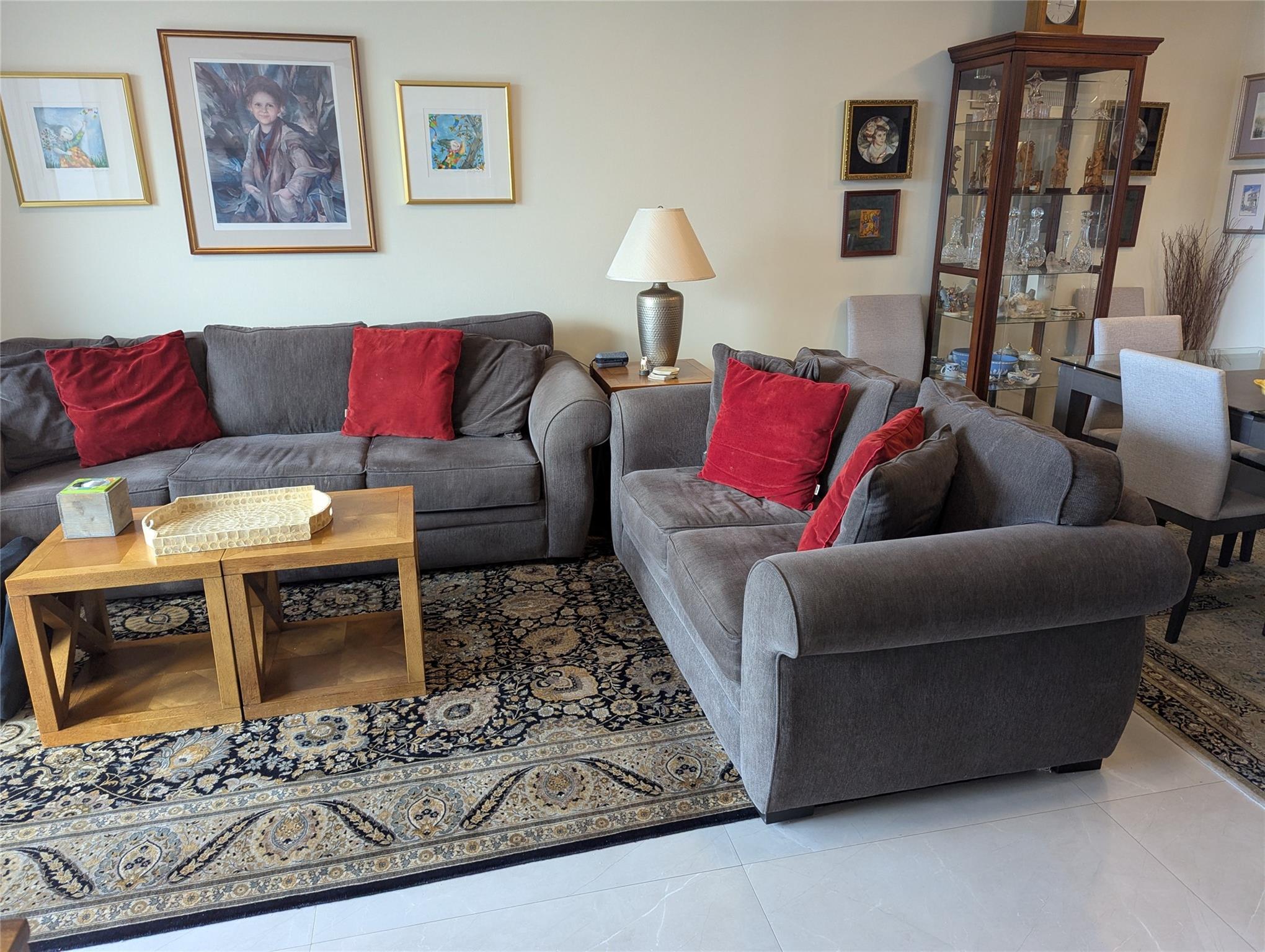 Drake Tower - Residential