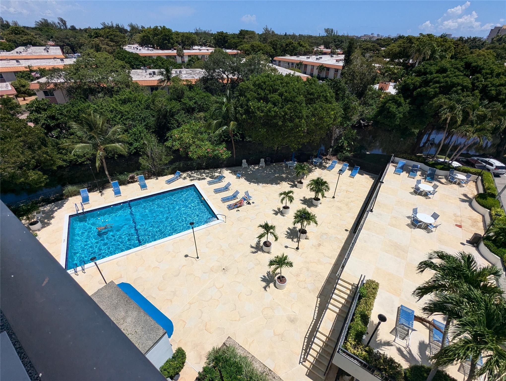 Drake Tower - Residential