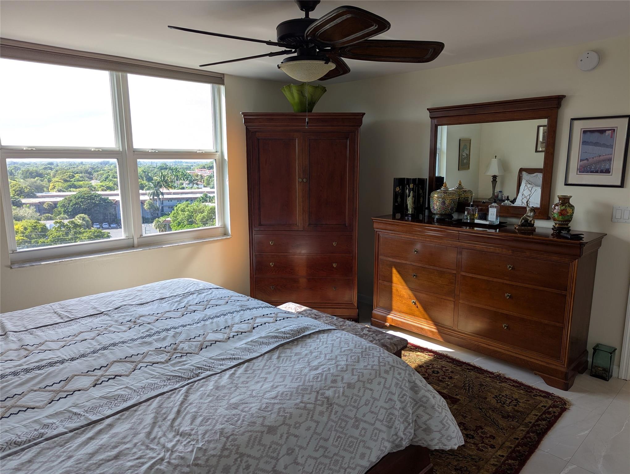 Drake Tower - Residential