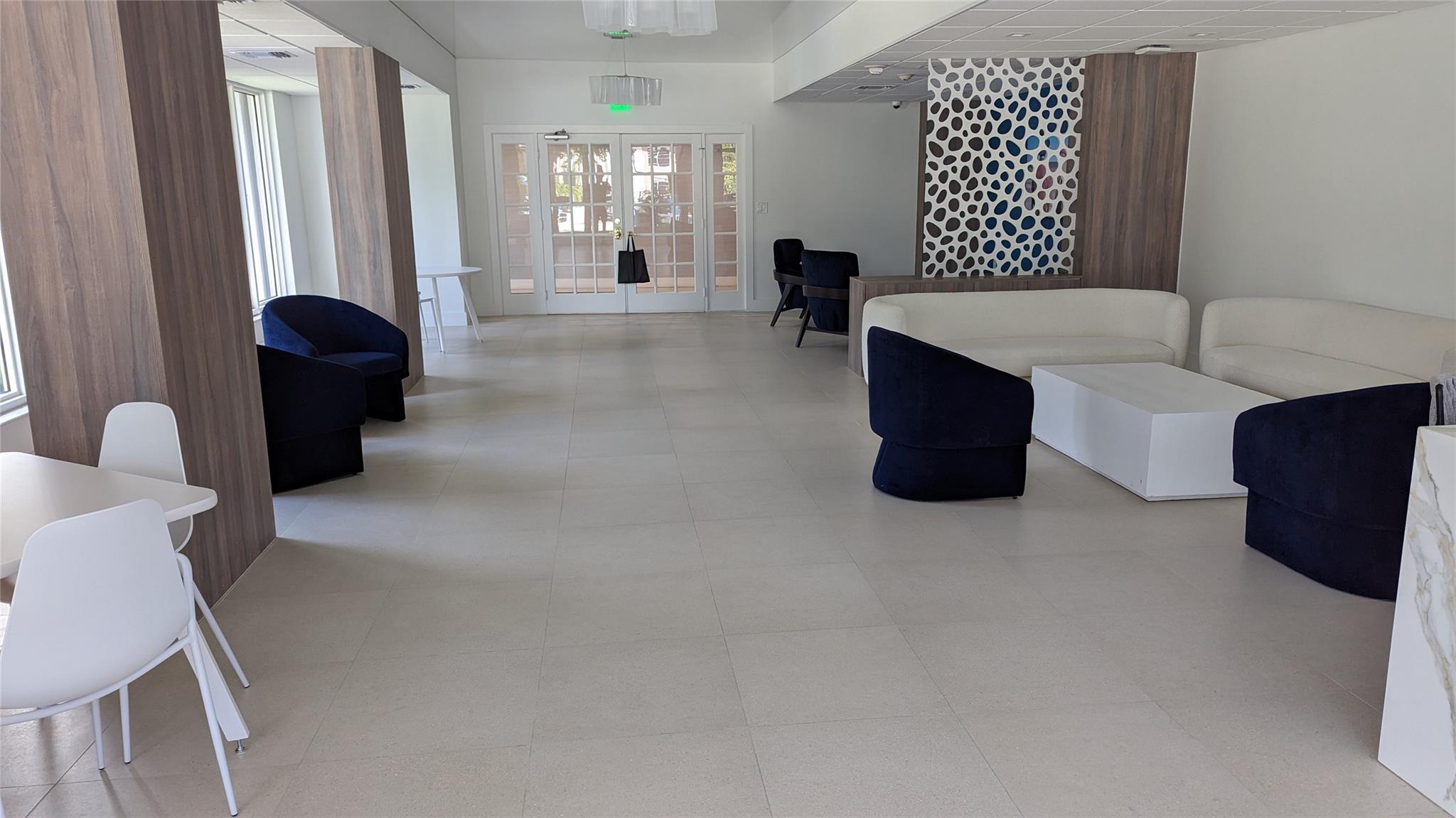 Drake Tower - Residential