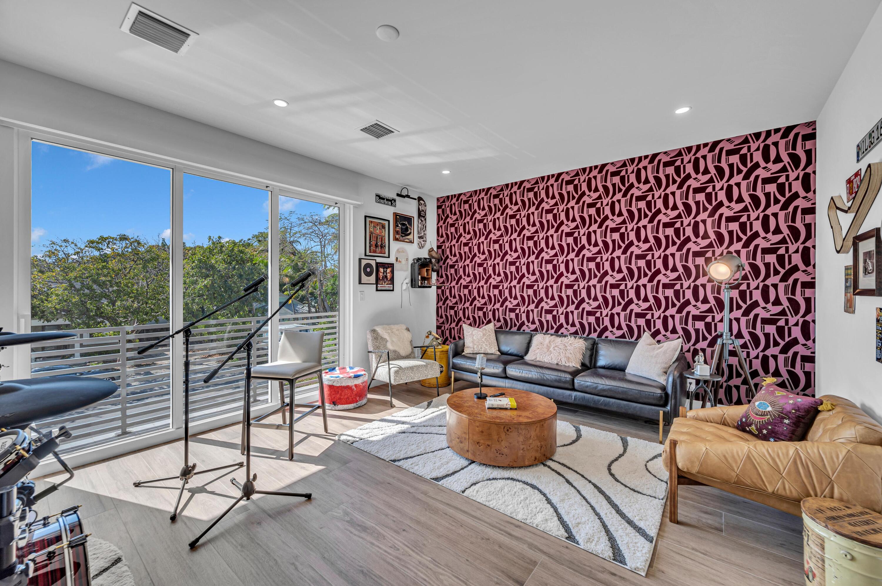 GRACELAND PARK 18-6 B - Residential