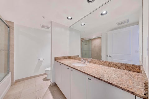 Tiny photo for 610 W LAS OLAS Boulevard #1118N, Fort Lauderdale, FL 33312 (MLS # B26054704)