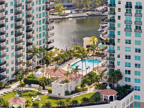 Tiny photo for 610 W LAS OLAS Boulevard #1118N, Fort Lauderdale, FL 33312 (MLS # B26054704)