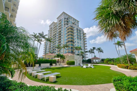 Tiny photo for 610 W LAS OLAS Boulevard #1118N, Fort Lauderdale, FL 33312 (MLS # B26054704)