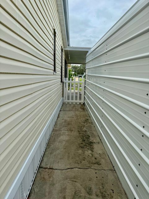 A home in Okeechobee