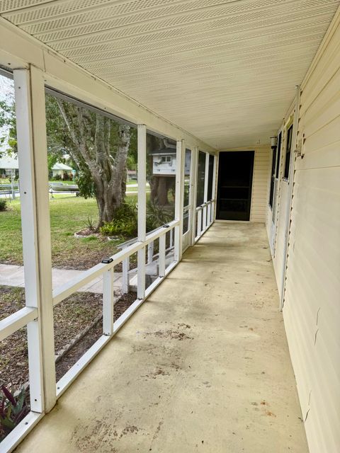 A home in Okeechobee