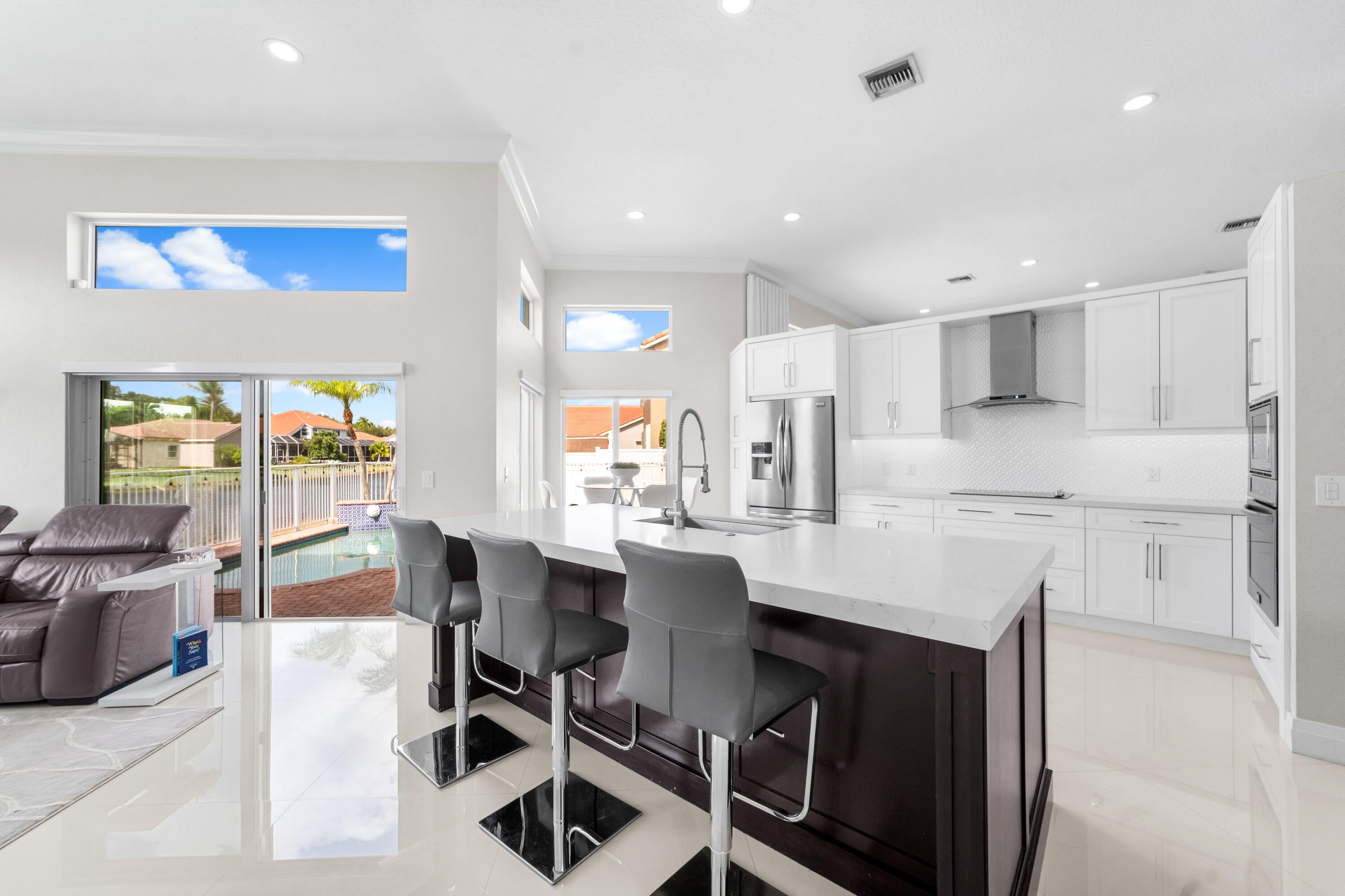 10287 NW 53RD Court