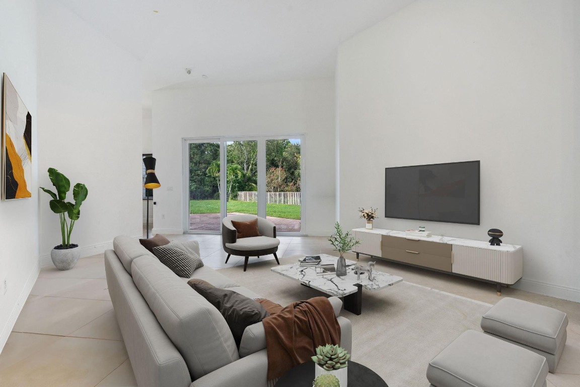 HIGHLAND RANCH ESTATES - Residential