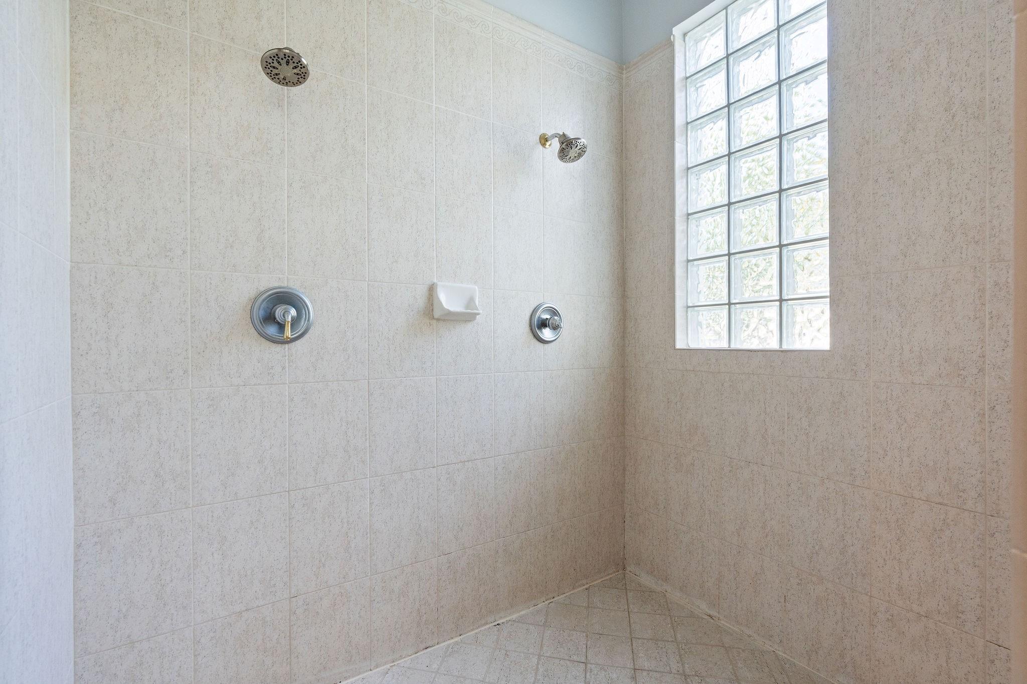 HIGHLAND RANCH ESTATES - Residential