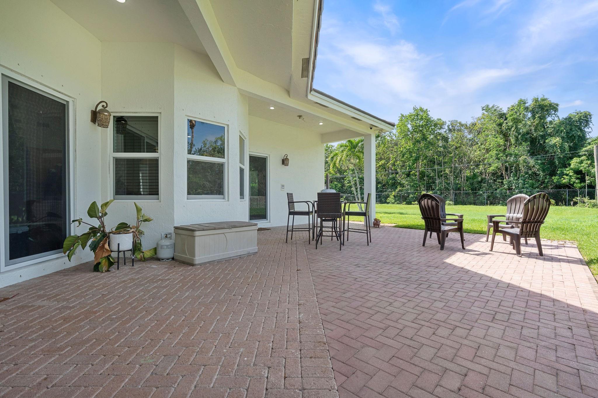 HIGHLAND RANCH ESTATES - Residential