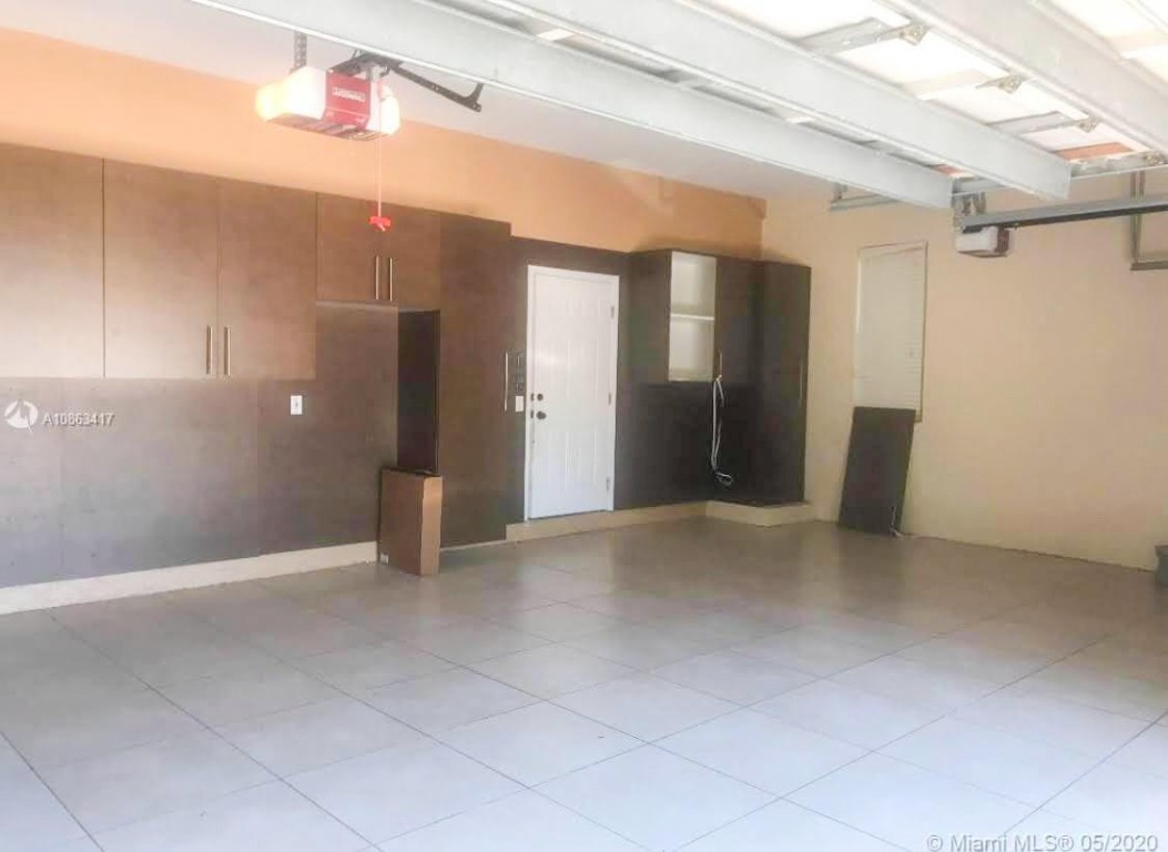 HIGHLAND RANCH ESTATES - Residential