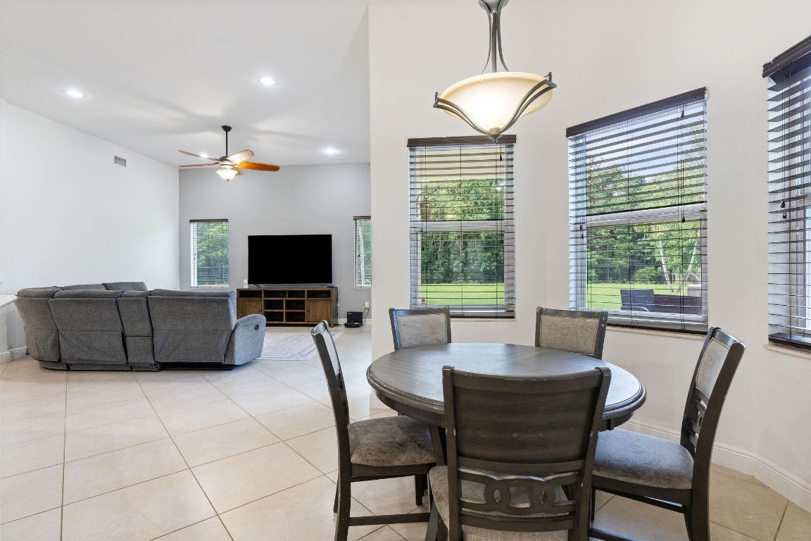 HIGHLAND RANCH ESTATES - Residential