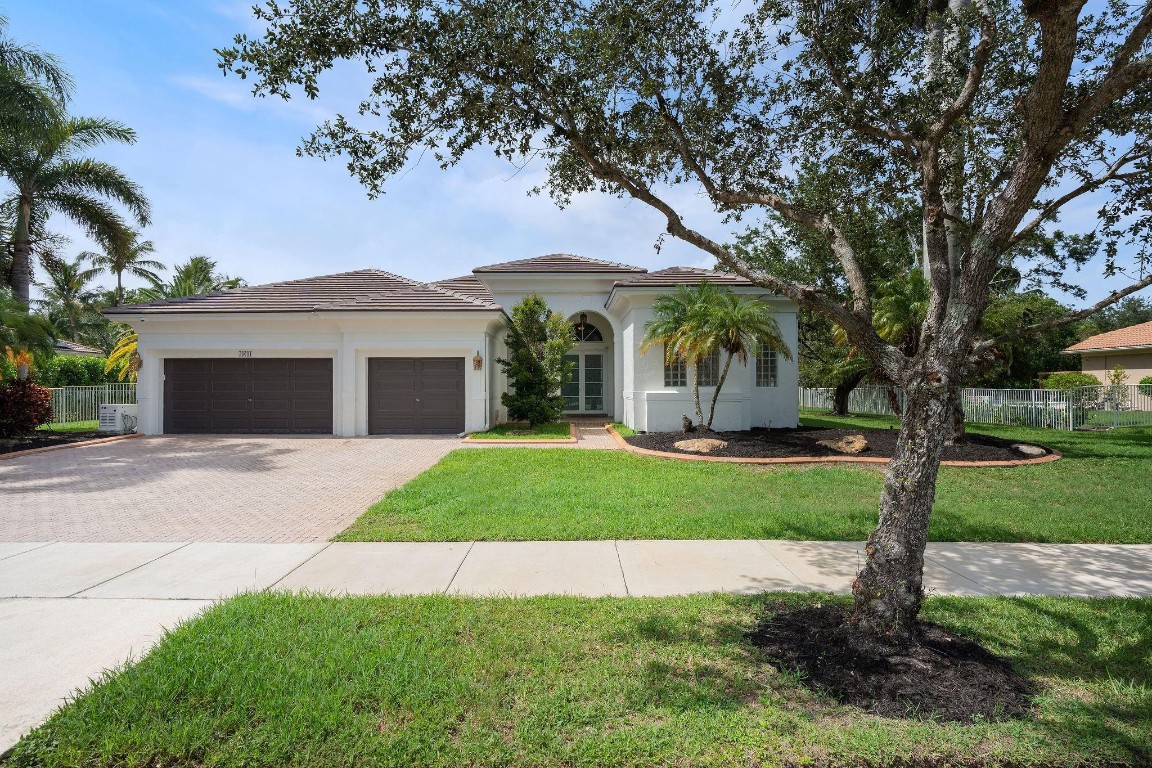 HIGHLAND RANCH ESTATES - Residential