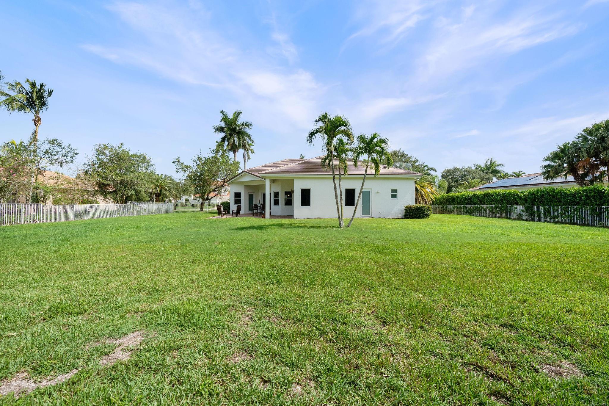 HIGHLAND RANCH ESTATES - Residential