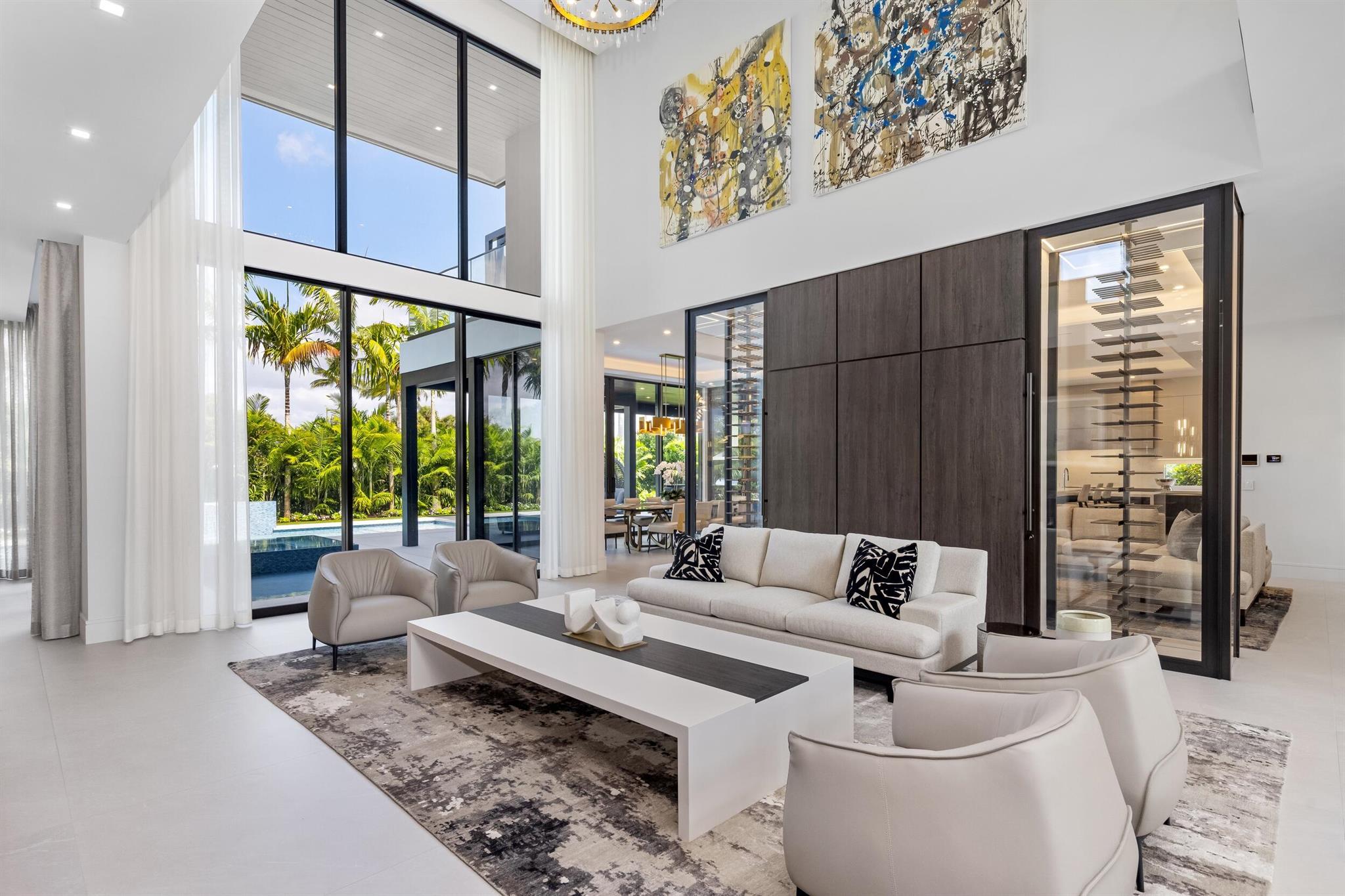 ROYAL PALM YACHT & COUNTR - Residential