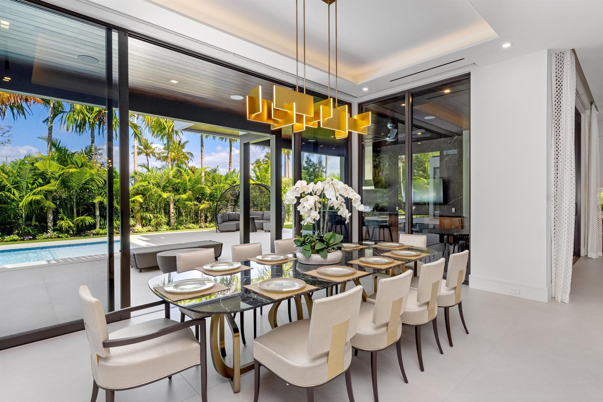 ROYAL PALM YACHT & COUNTR - Residential