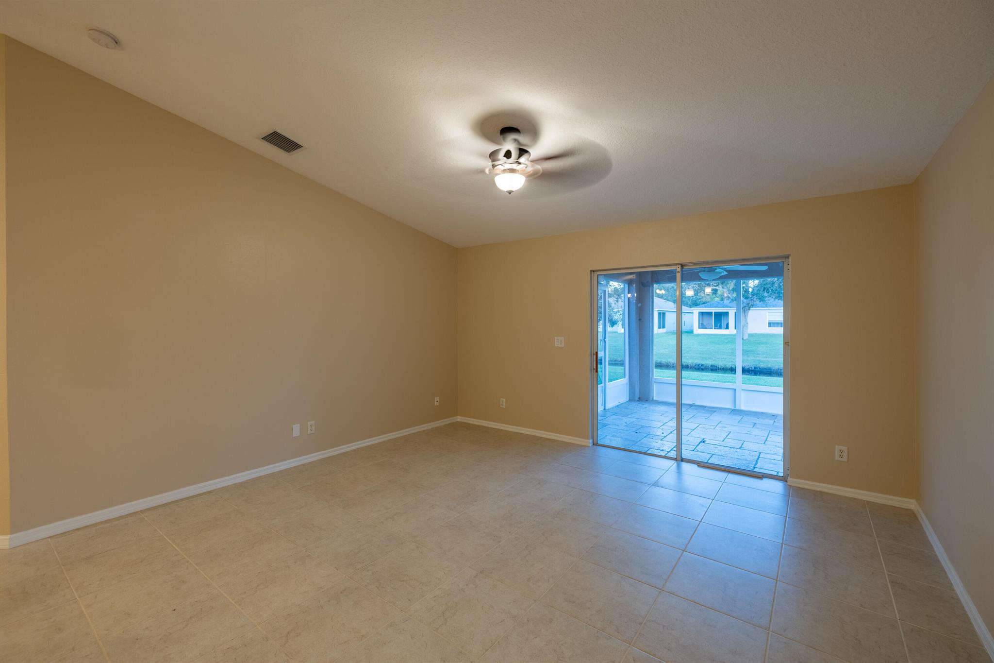 WATERFORD LAKES SUBDIVISI - Residential Lease