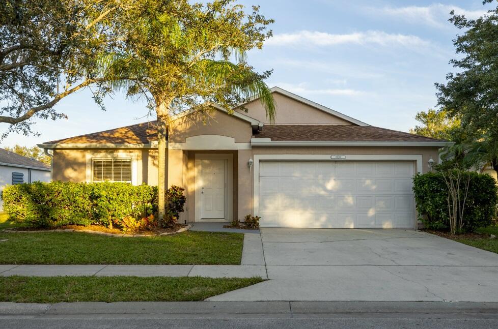 WATERFORD LAKES SUBDIVISI - Residential Lease
