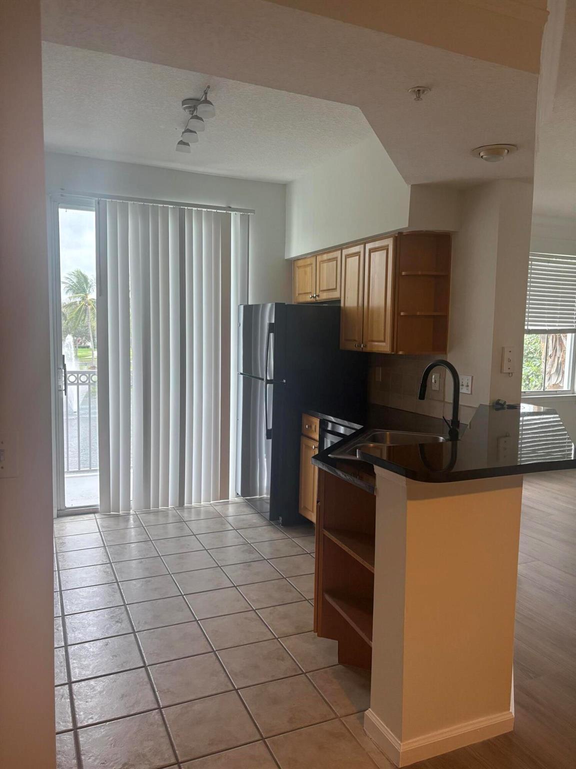 TIERRA VERDE AT DELRAY BE - Residential Lease