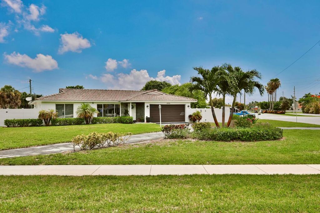 Photo of 4000 NW 3rd Avenue, Boca Raton, FL 33431 (MLS # R11125588)