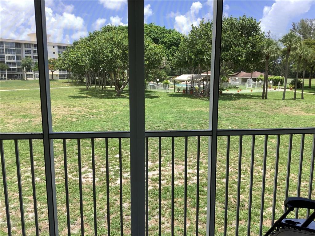 Palm-Aire Country Club - Residential