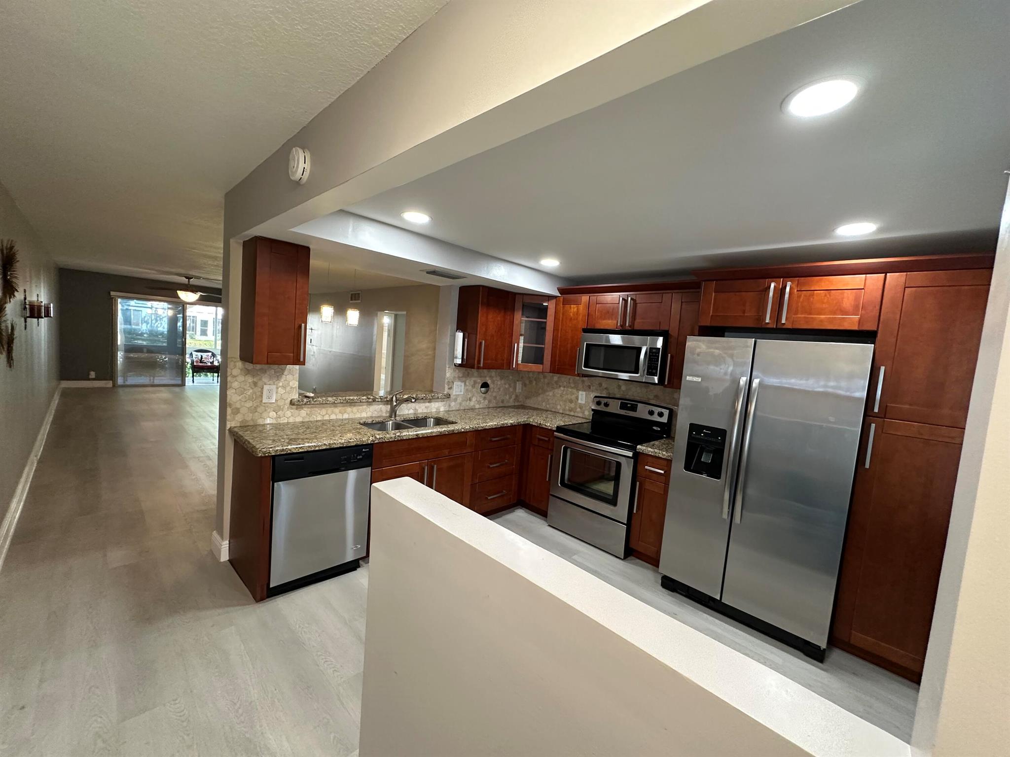 2201 Lucaya Bend M1