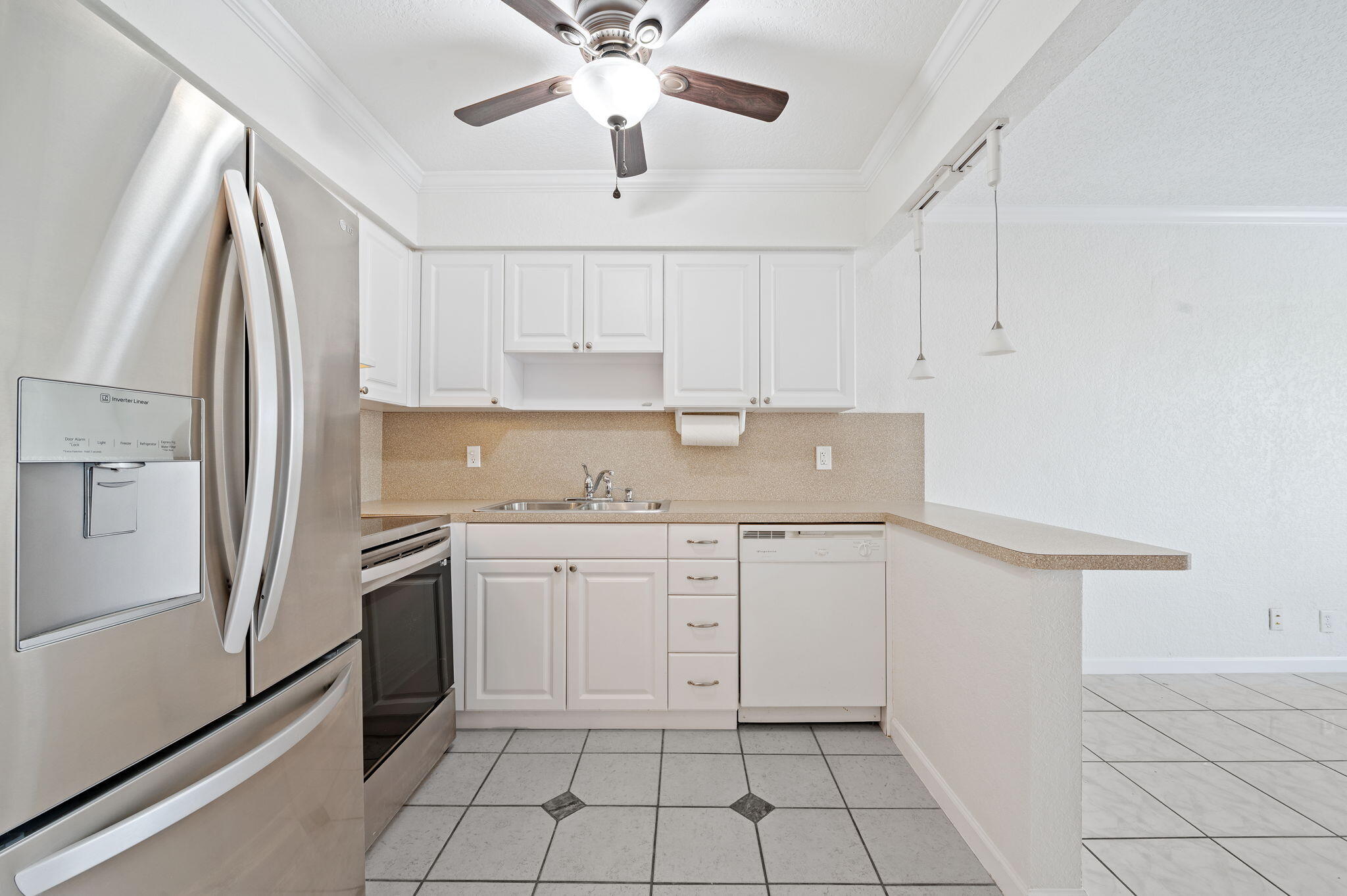 GRAND VIEW ARMS CONDO - Residential