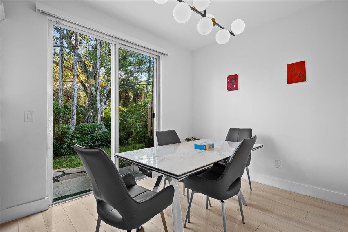 4732 NW 59th Manor 4732