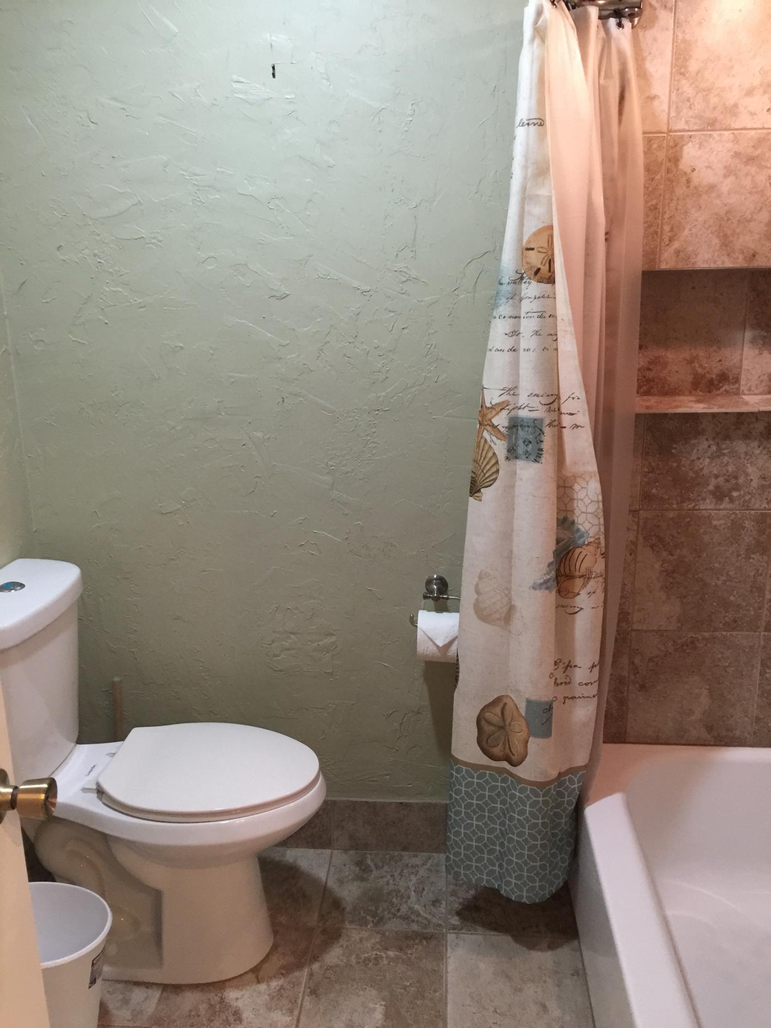 CEDAR GARDENS TOWNHOUSES - Residential Lease