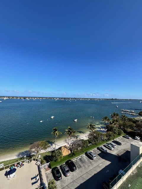 5600 N Flagler Drive 1009