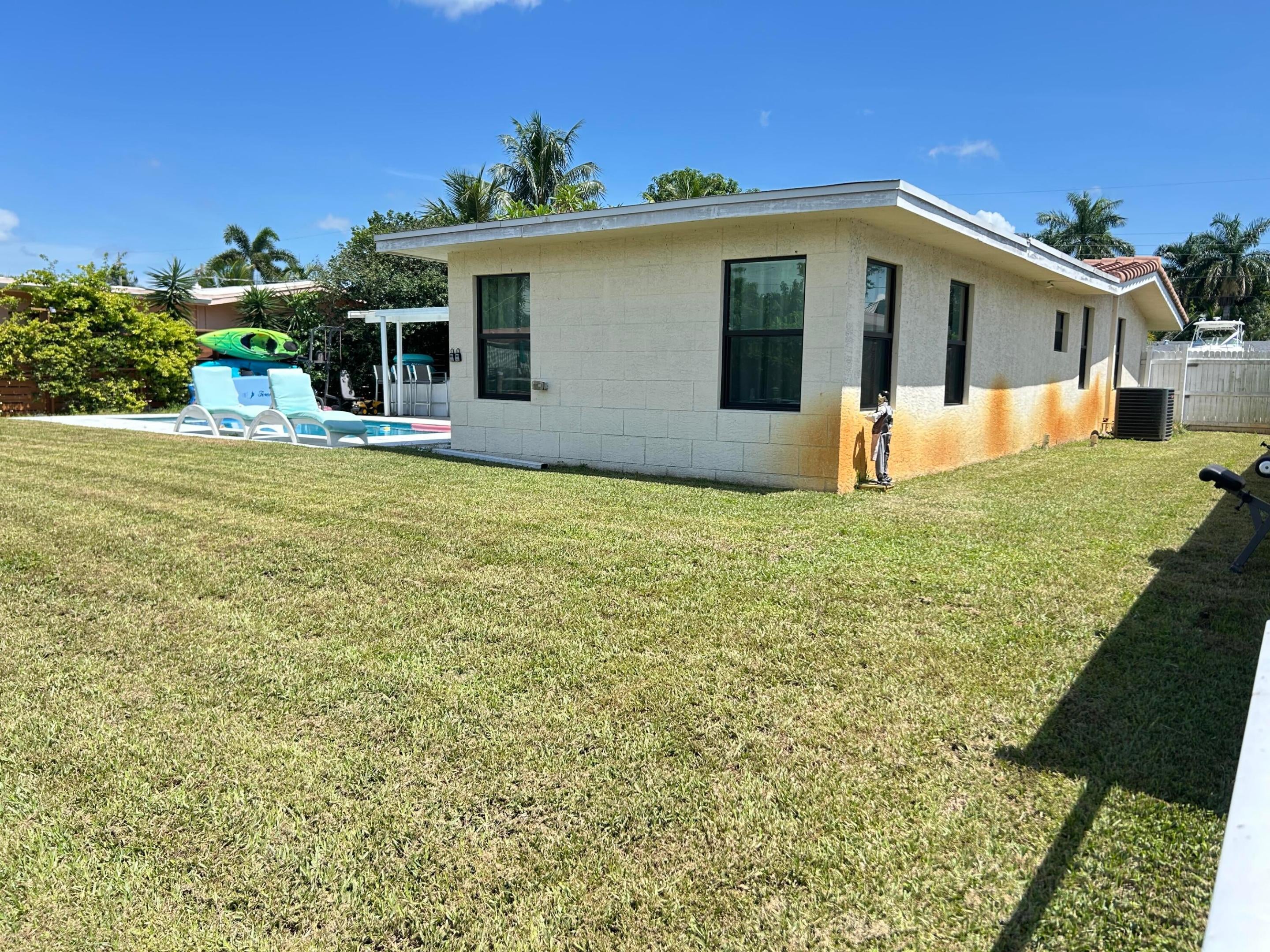 2507 BIMINI Lane