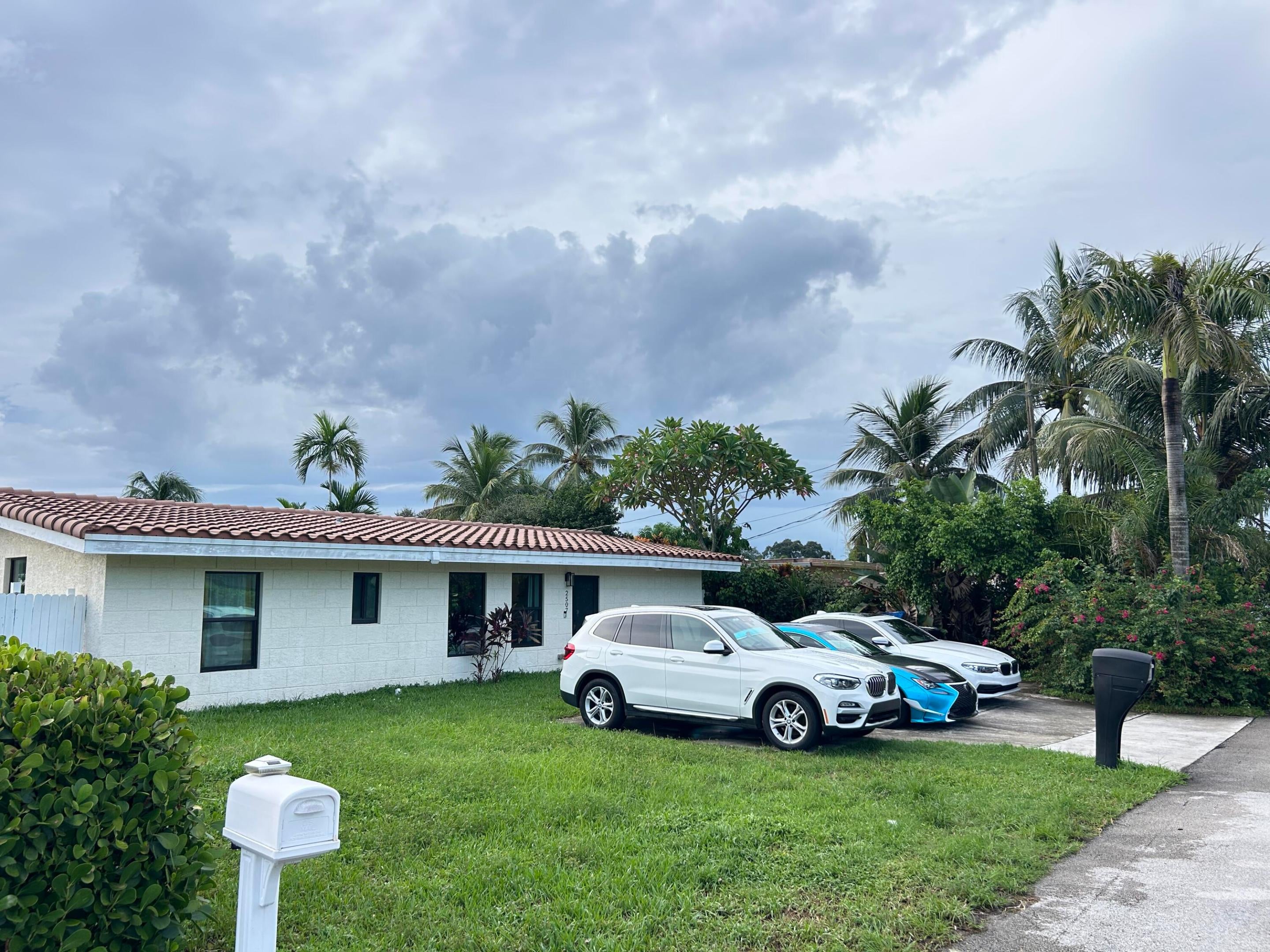 2507 BIMINI Lane