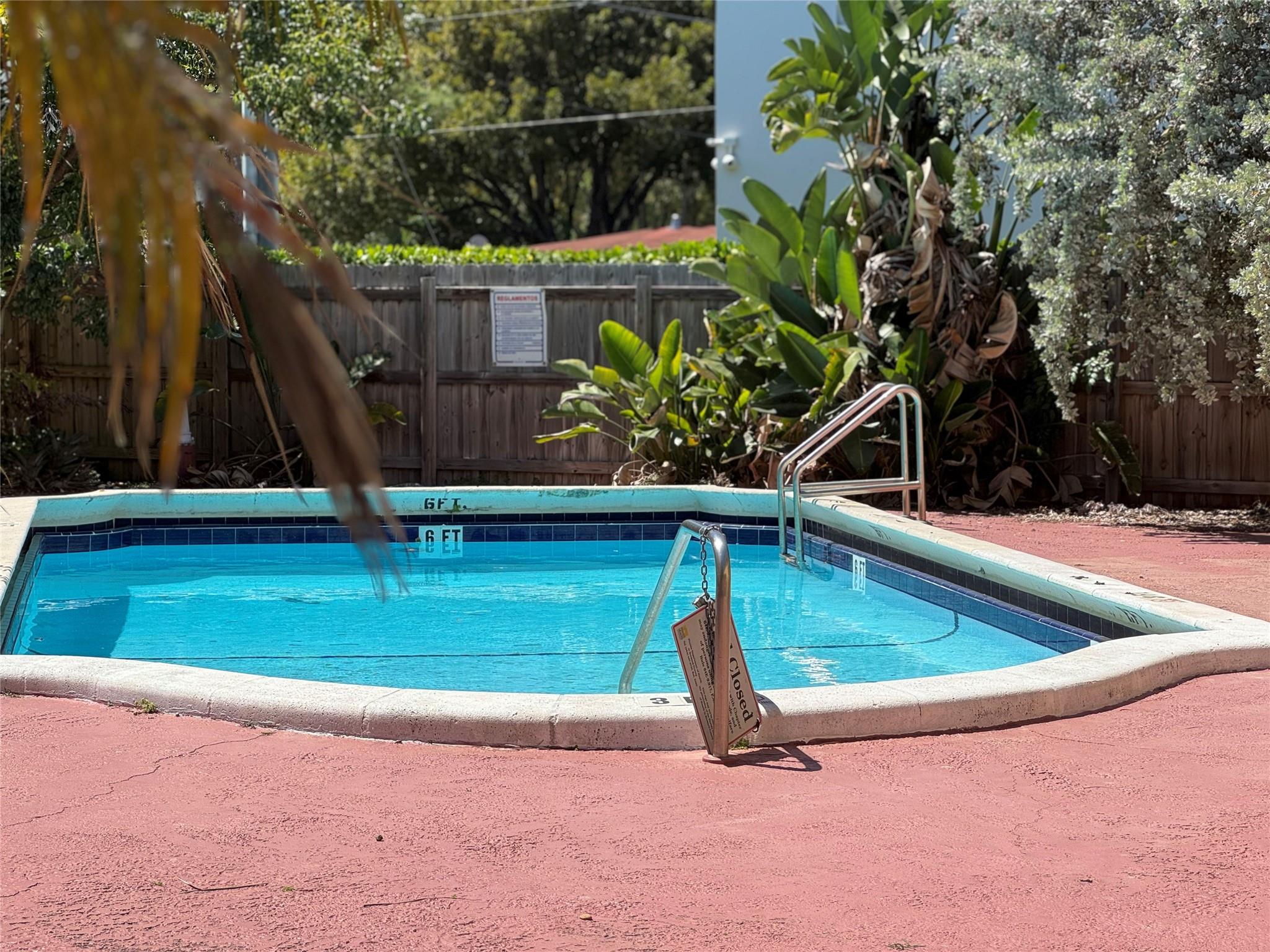 EL SOL AT MAINSTREET - Residential