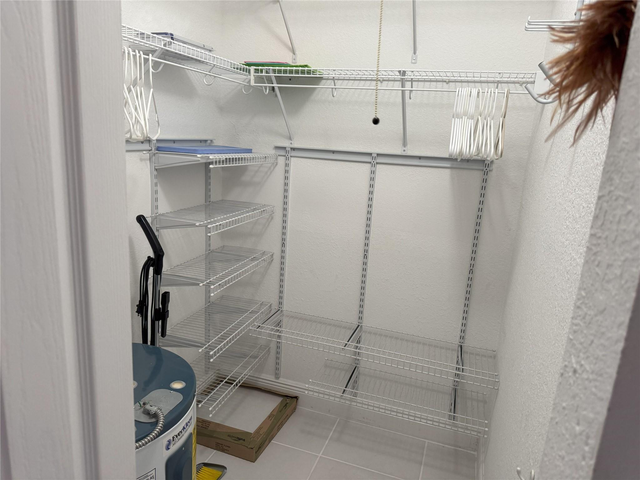 EL SOL AT MAINSTREET - Residential