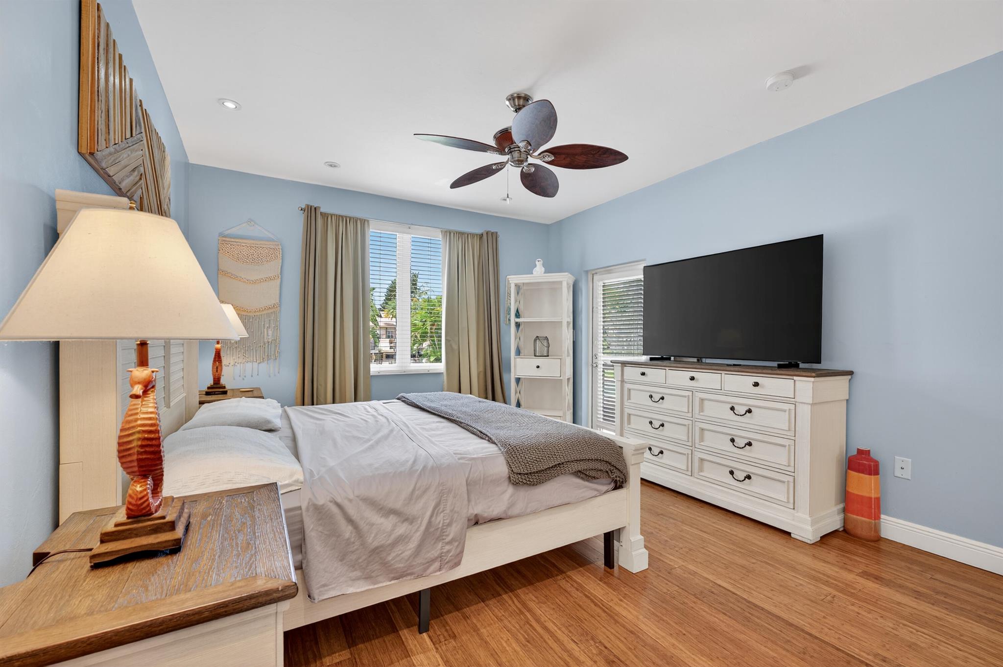 CYPRESS LAKE ESTATES - Residential Lease