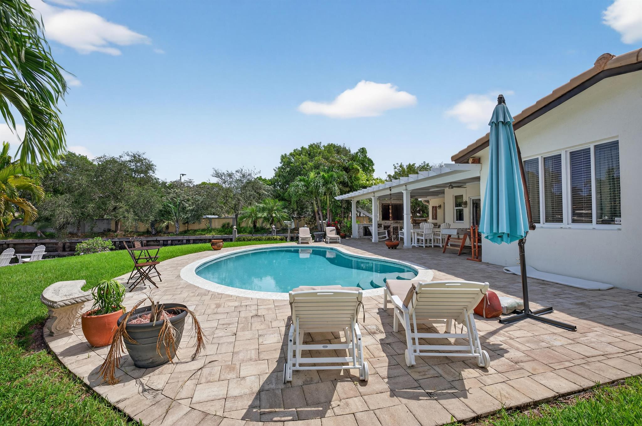 CYPRESS LAKE ESTATES - Residential Lease