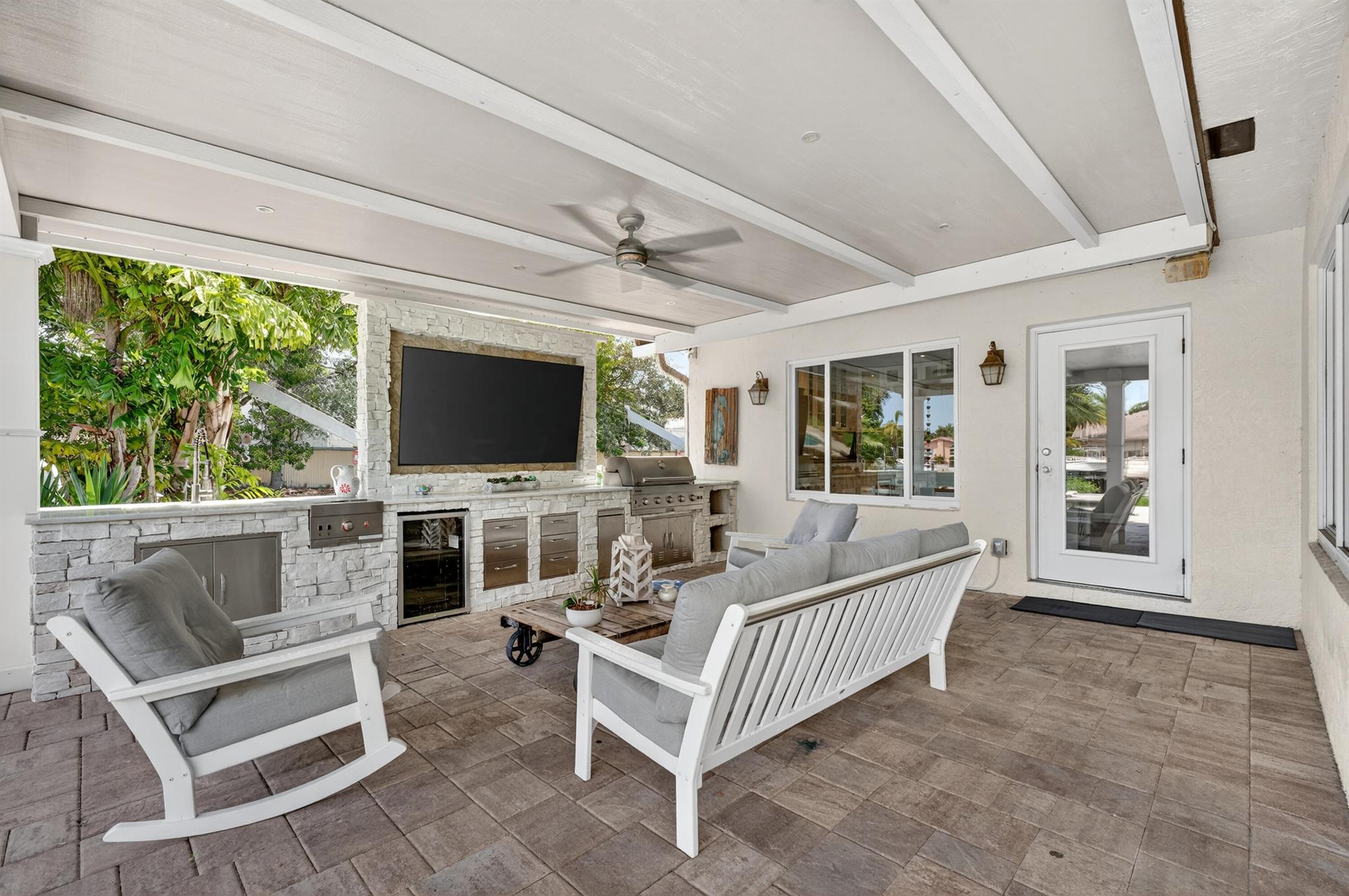 CYPRESS LAKE ESTATES - Residential Lease