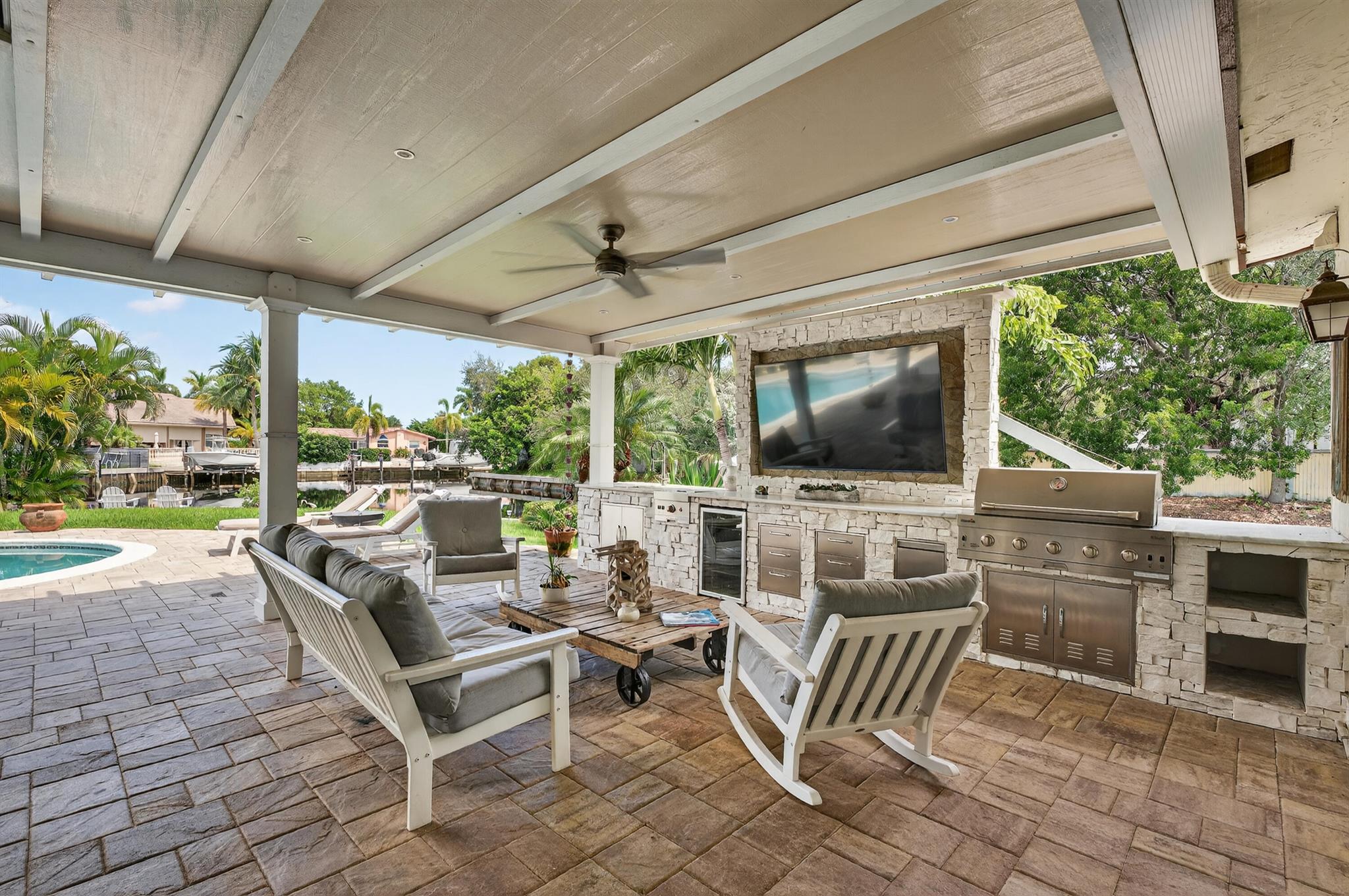 CYPRESS LAKE ESTATES - Residential Lease