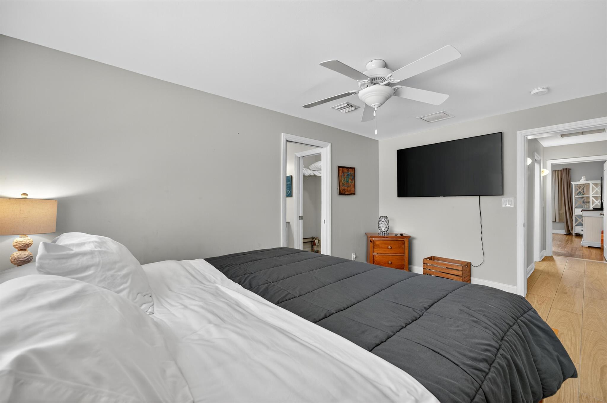 CYPRESS LAKE ESTATES - Residential Lease