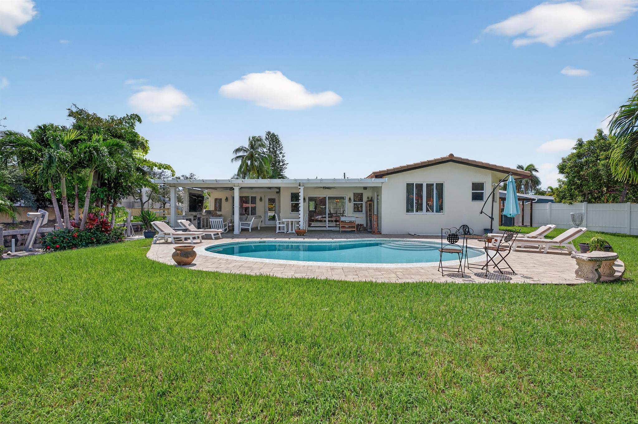 CYPRESS LAKE ESTATES - Residential Lease